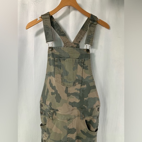 Camo Overalls Stretch Jump Suit Bibs Distressed Outdoor Country Size 4 - Picture 14 of 14